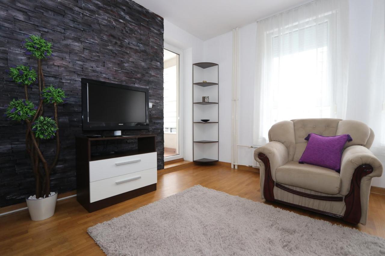 Clean&Cozy Apartments Novi Beograd Экстерьер фото